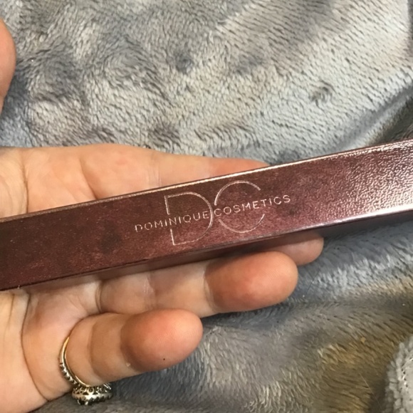 Dominique cosmetics berries and creme lipstick, in pink - Picture 4 of 12